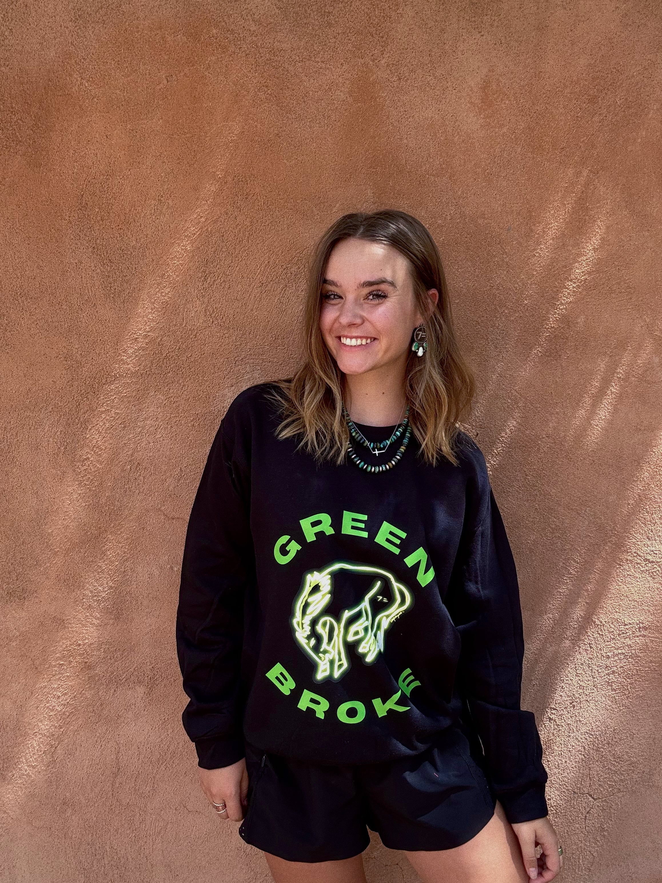 GREEN BROKE CREWNECK